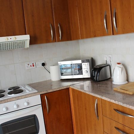 Diana Townhouse 2 Apartment Paphos Exterior photo