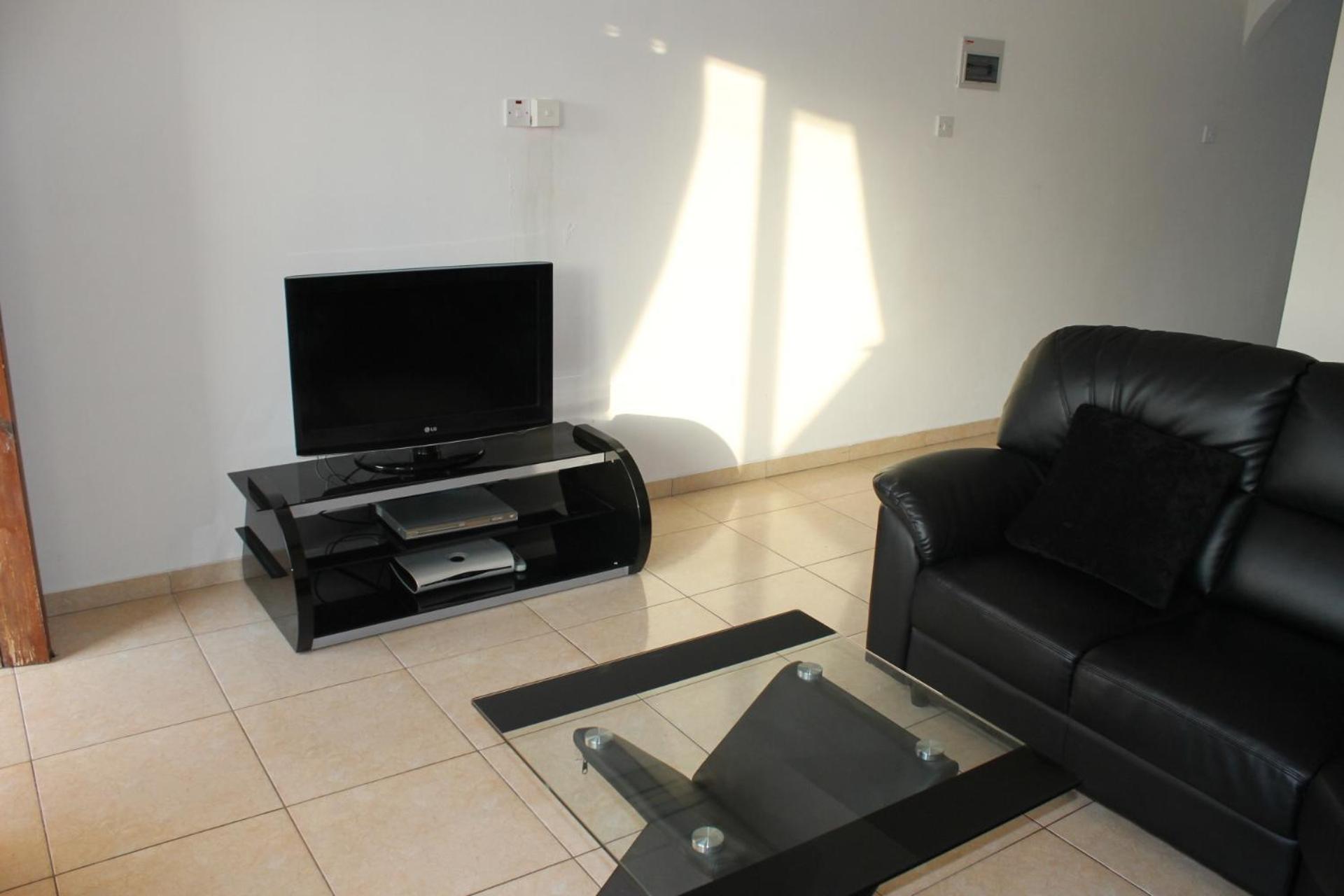 Diana Townhouse 2 Apartment Paphos Exterior photo